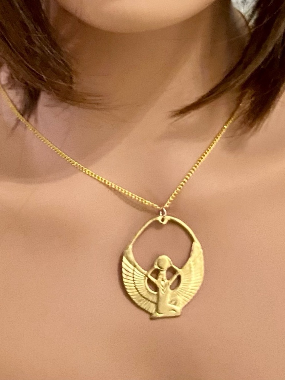 Vintage Winged Goddess Gold Filled Cameo 18in Gold Tone Chain Necklace